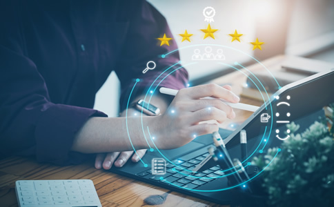 在深圳創(chuàng)業(yè)時企業(yè)需要面對復(fù)雜的稅務(wù)政策和繁瑣的報稅程序。選擇一家合適的深圳報稅公司成為了許多企業(yè)的重要任務(wù)。下面小編將詳細(xì)介紹選擇深圳報稅公司的費用都有哪些？